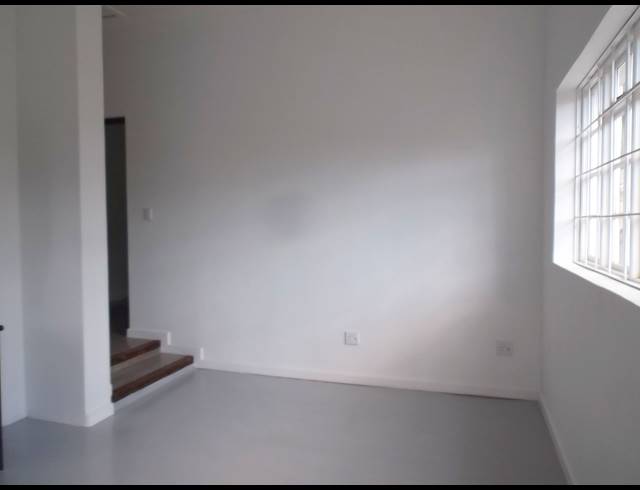 1 bed property to rent in OBSERVATORY
